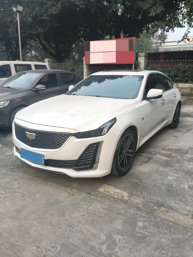 2021 Cadillac CT5 2.0T 237HP L4 10AT