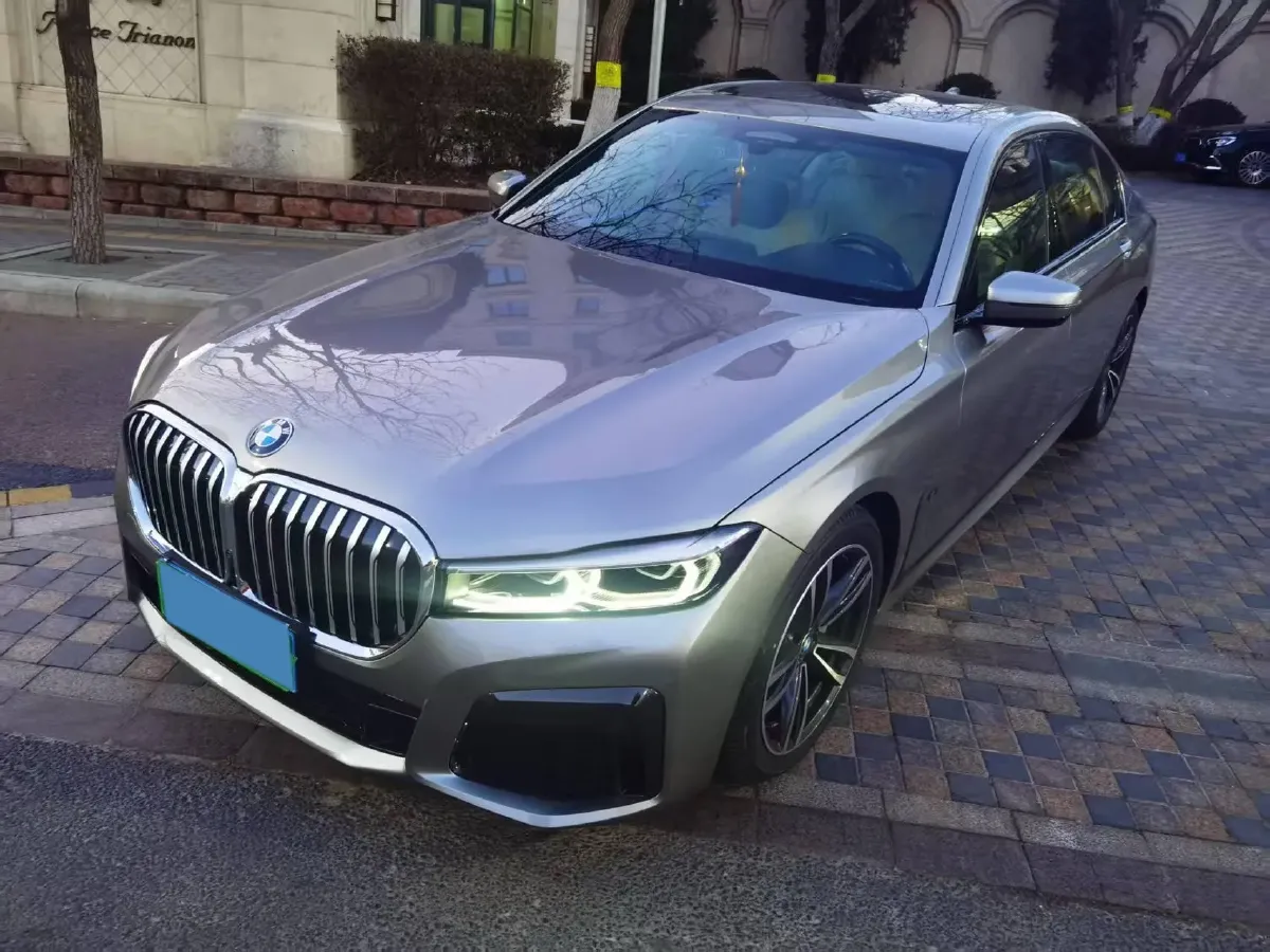 2021 BMW 7 Series 2.0T 265HP L4 8AT,autocango,china used car exporter,china ev exporter,chinese used car exporter,chinese used ev exporter