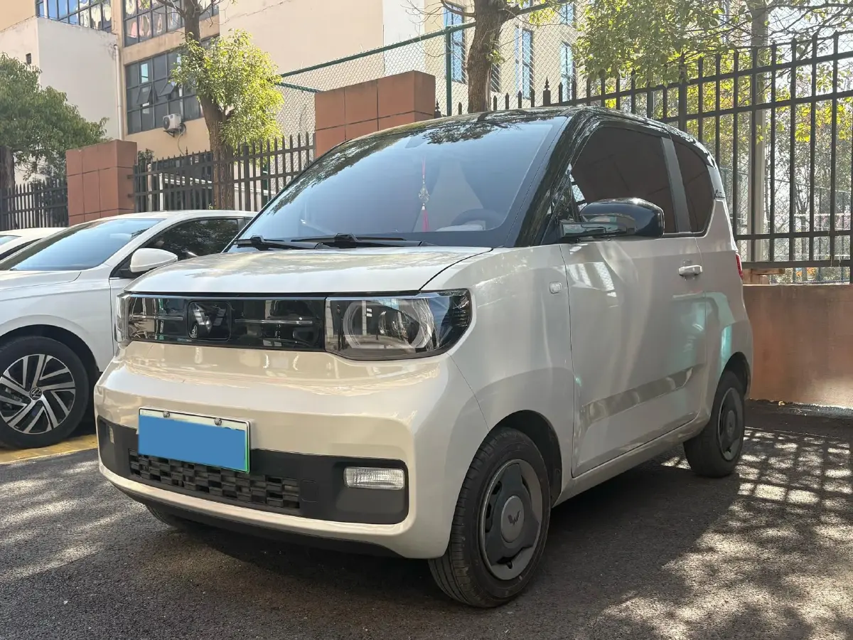 2022 WuLing HongGuang MINI EV BEV 13.9KWH