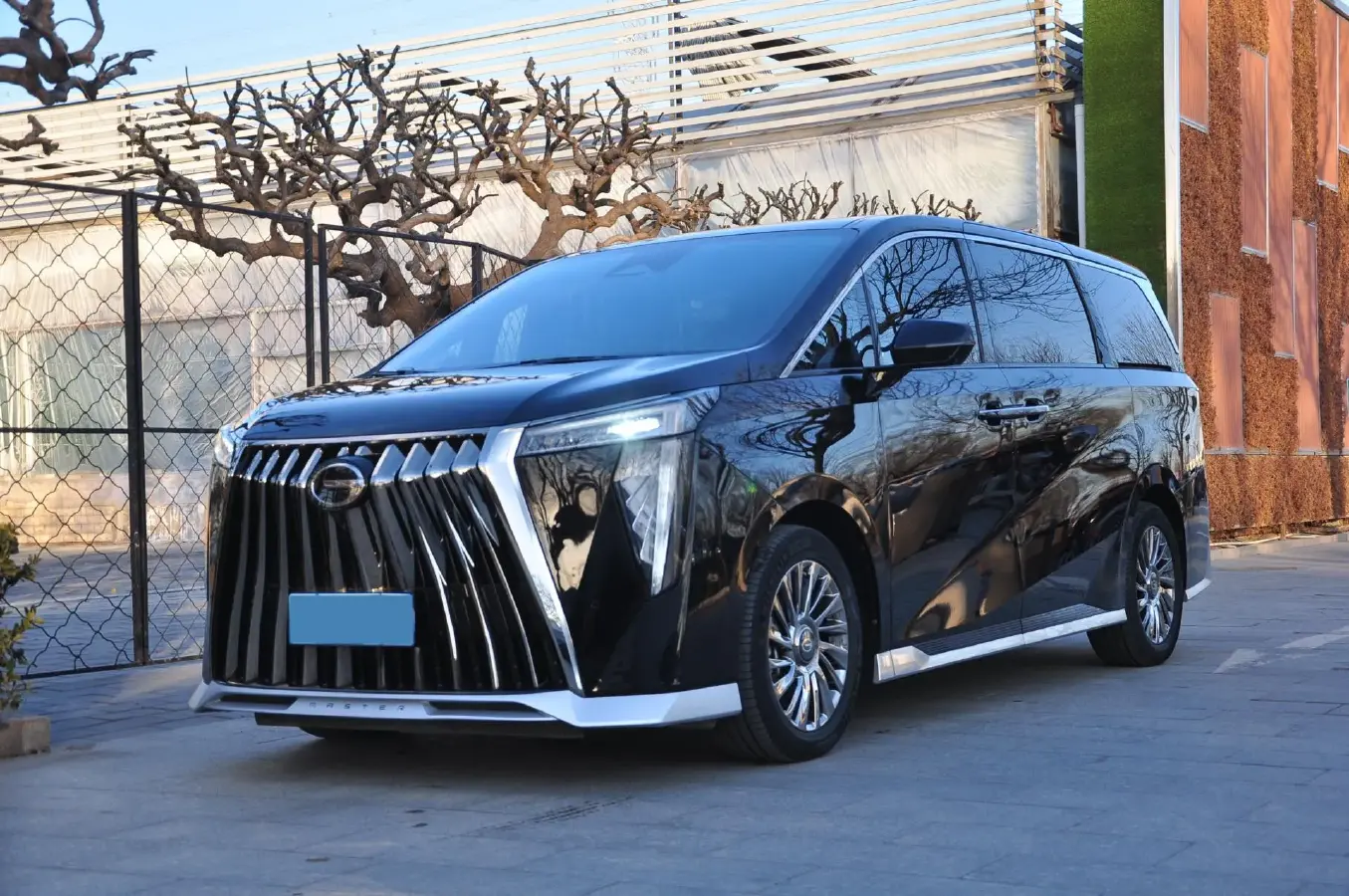 2023 GAC Trumpchi M8 2.0T 252HP L4 8AT