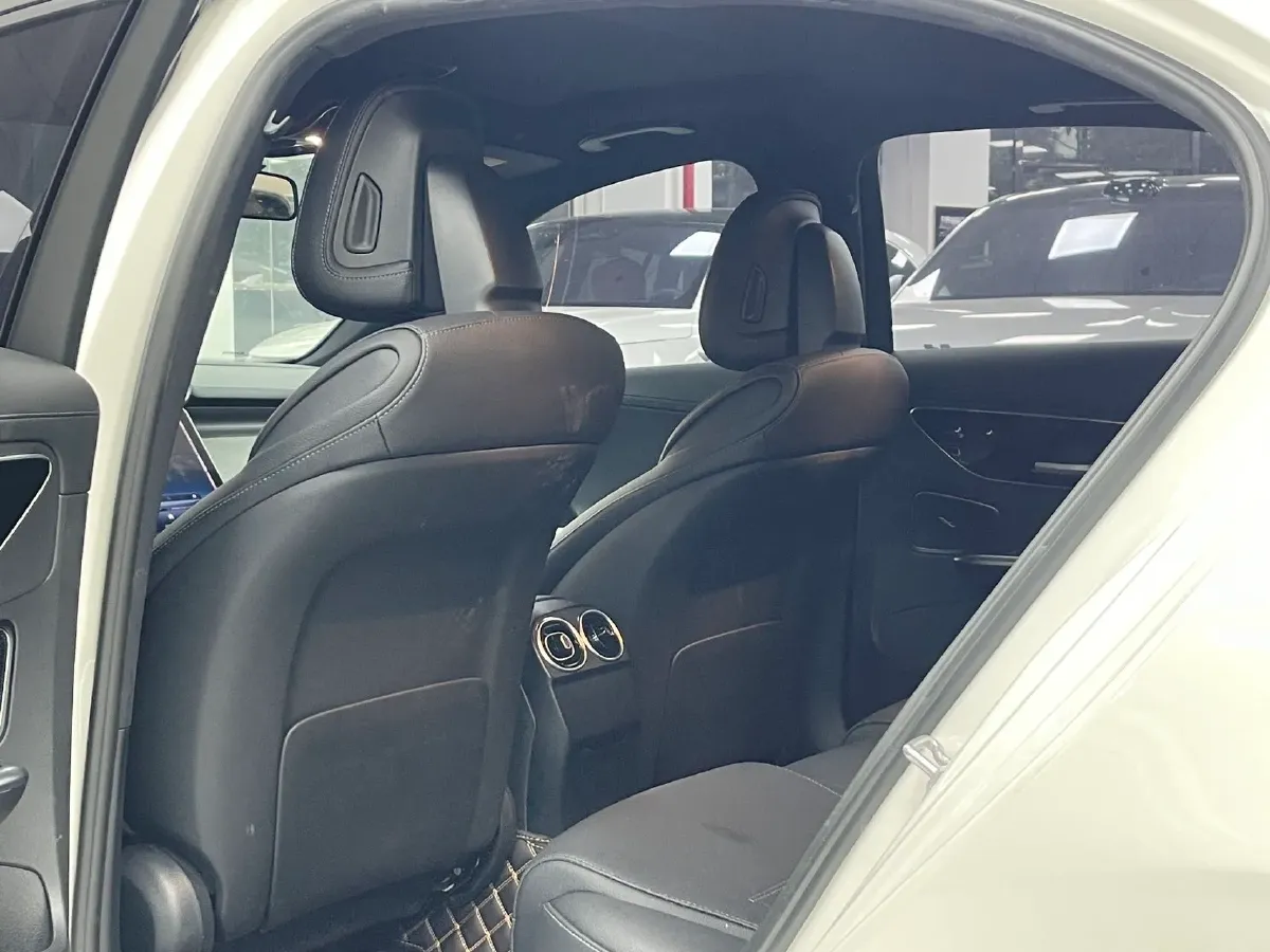 2023 Mercedes-Benz C Class 1.5T 170HP L4 9AT,autocango,china used car exporter,china ev exporter,chinese used car exporter,chinese used ev exporter