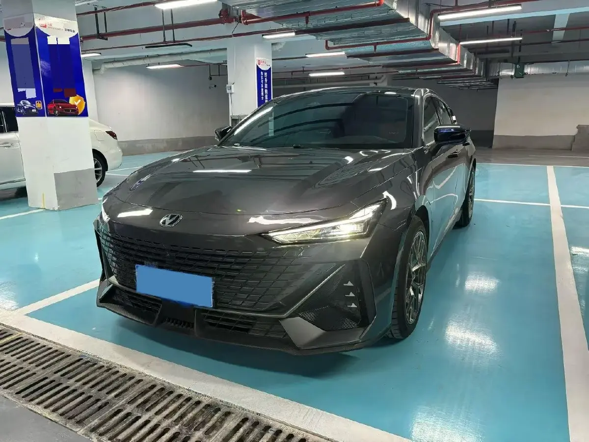 2024 ChangAn UNI-V 1.5T 188HP L4 7DCT