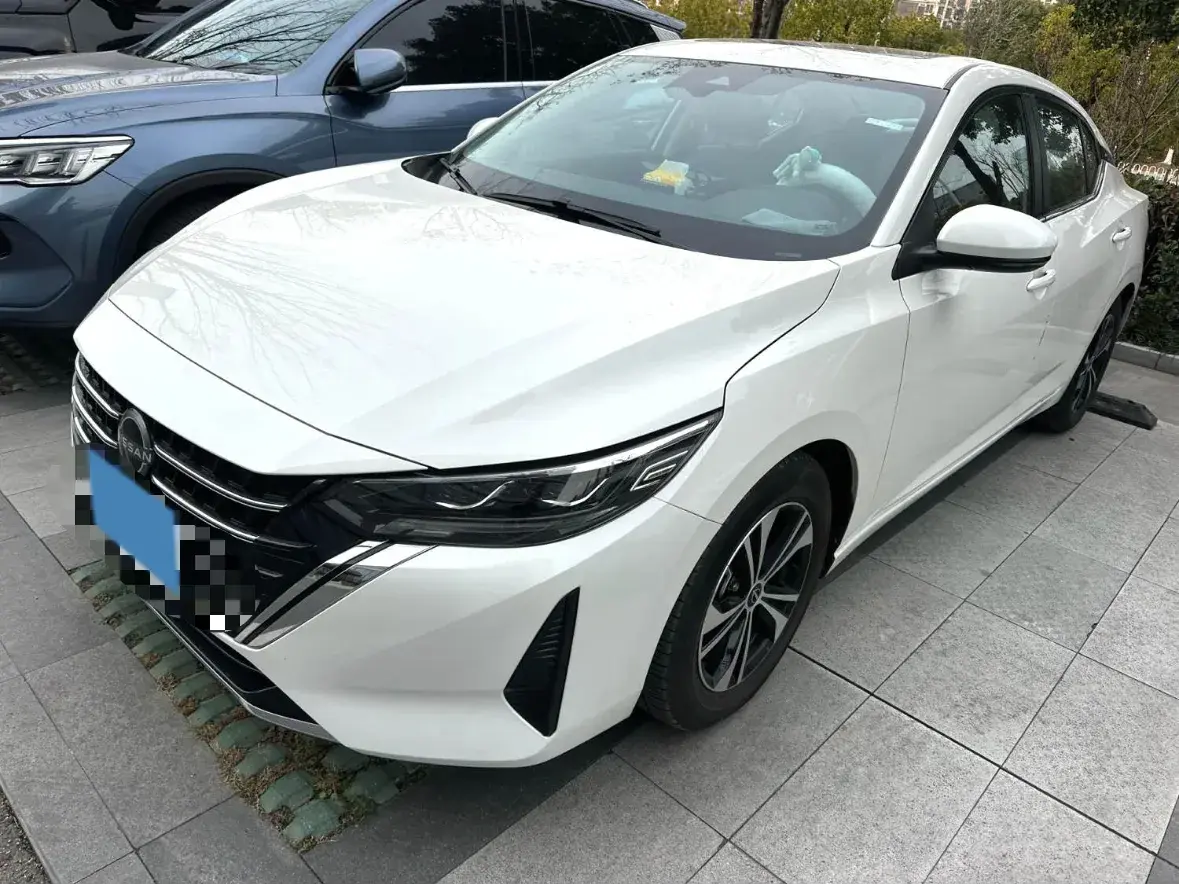 2023 Nissan Sylphy 1.6L 135HP L4 CVT