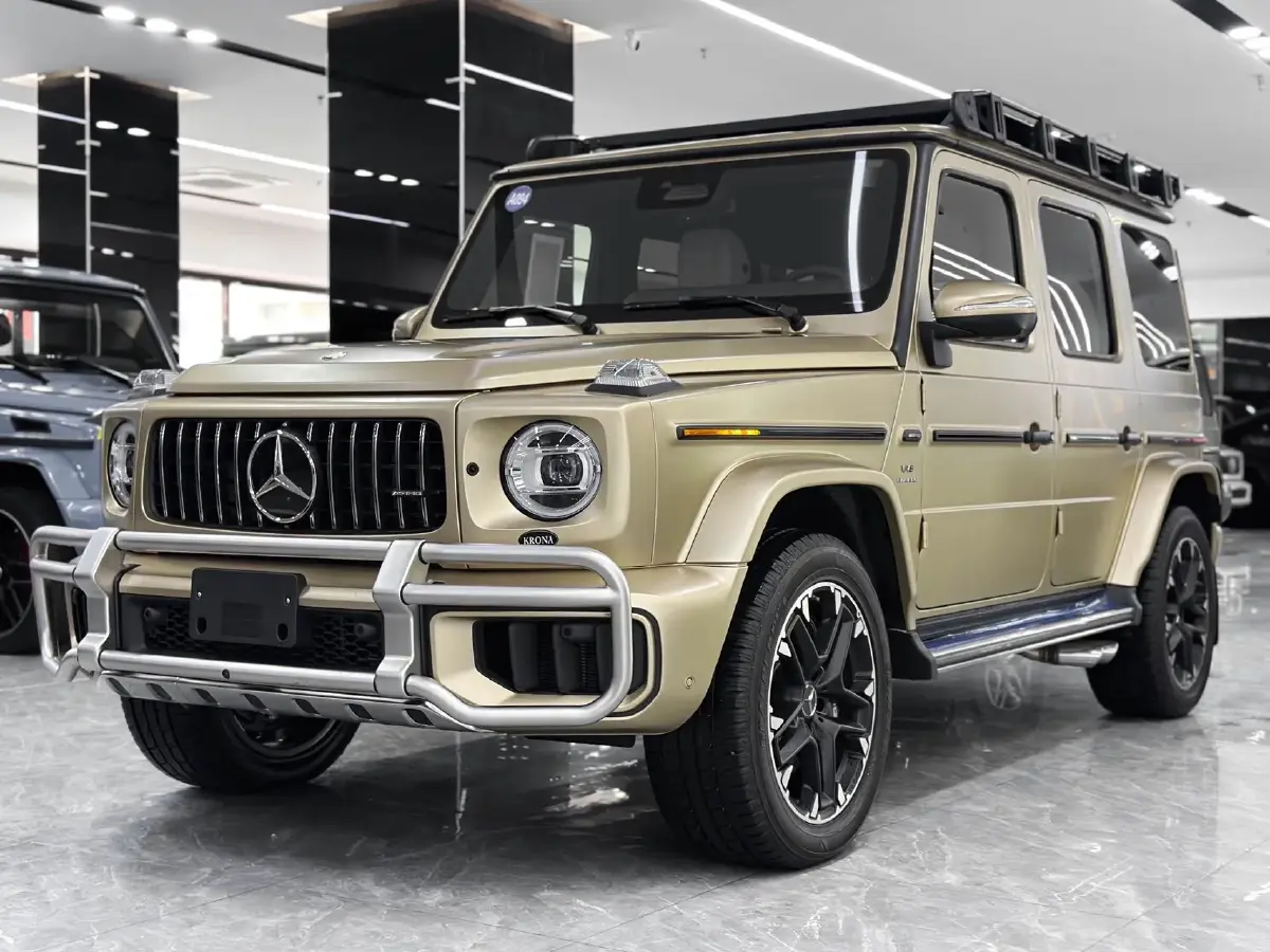 2025 Mercedes-Benz G AMG 4.0T 585HP V8 9AT