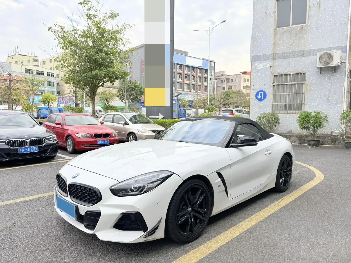 2019 BMW Z4 2.0T 197HP L4 8AT