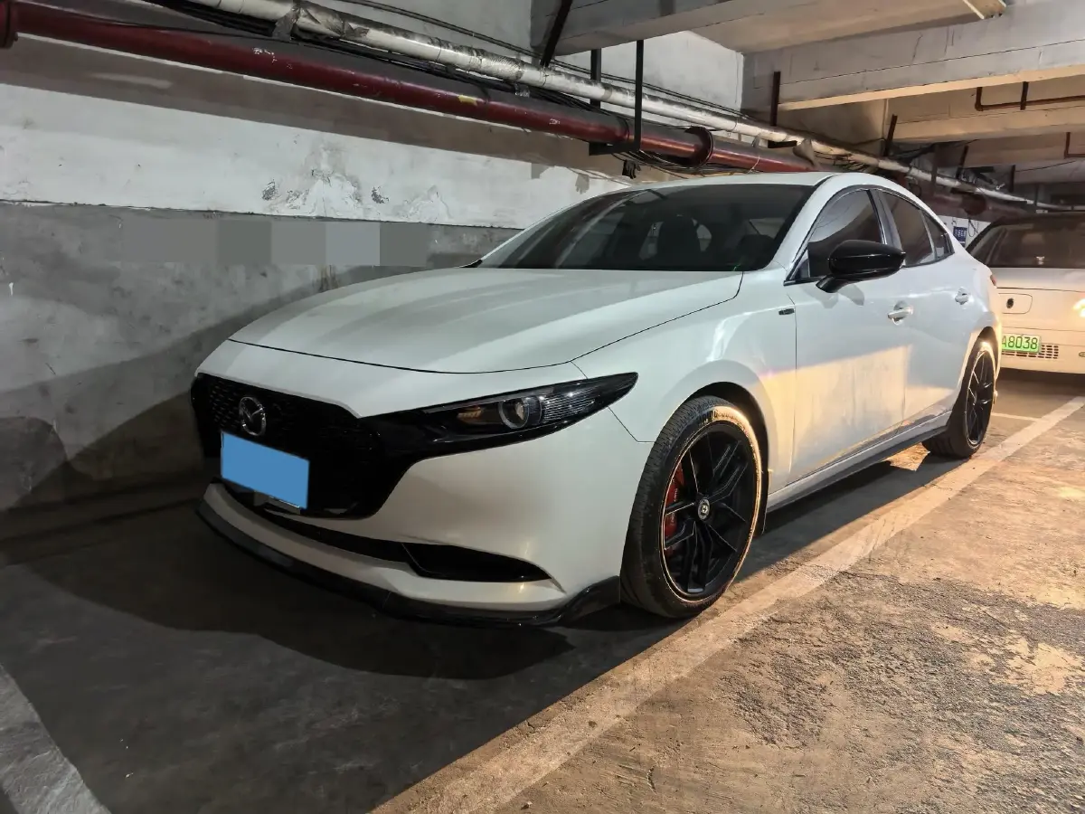 2023 Mazda 3 Axela 2.0L 158HP L4 6AT