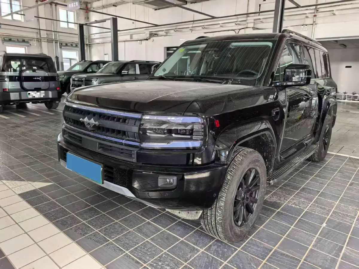 2025 FangChengBao Bao 5 1.5T 194HP L4 E-CVT PHEV 31.8KWH