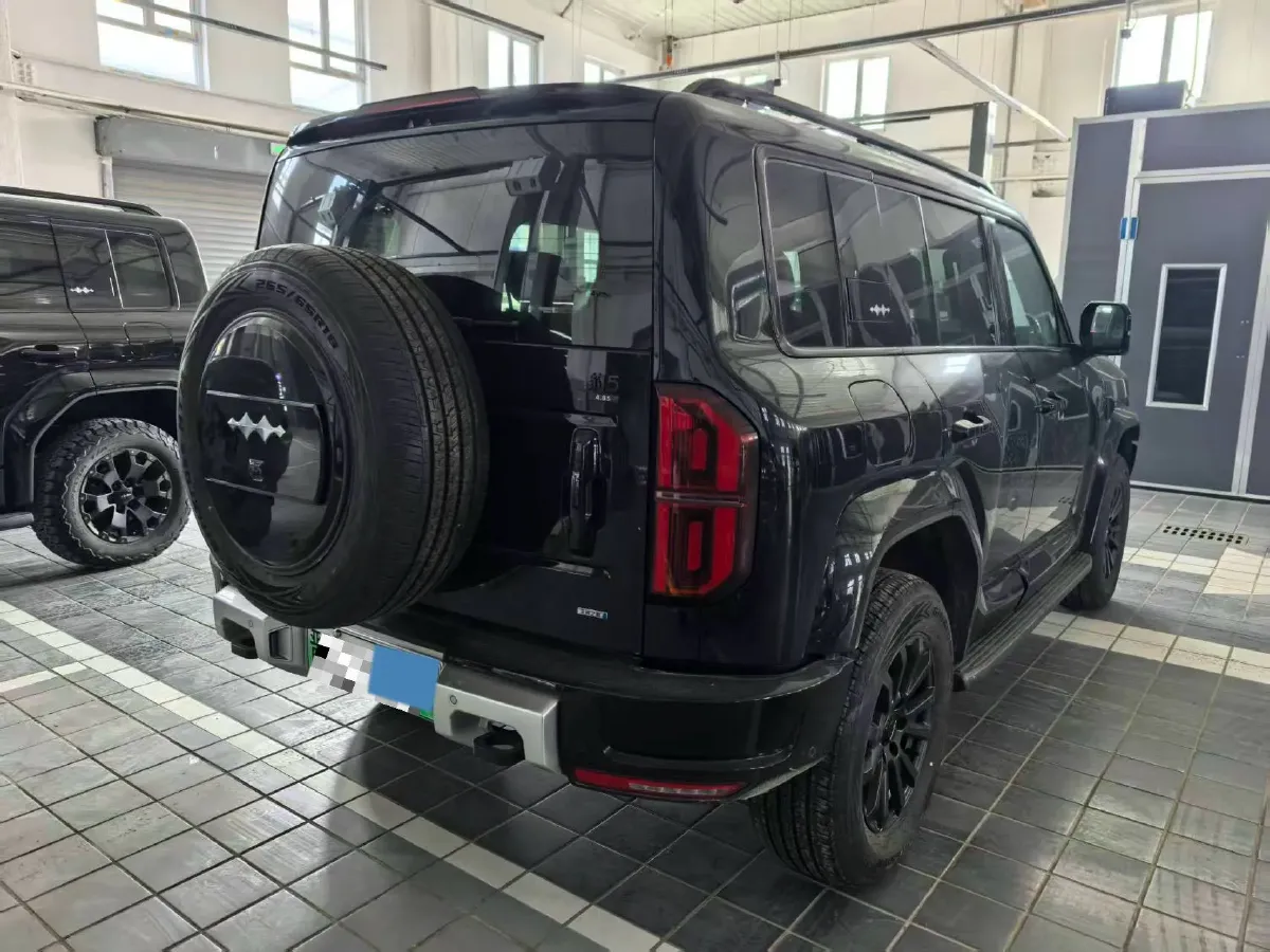 2025 FangChengBao Bao 5 1.5T 194HP L4 E-CVT PHEV 31.8KWH,autocango,china used car exporter,china ev exporter,chinese used car exporter,chinese used ev exporter