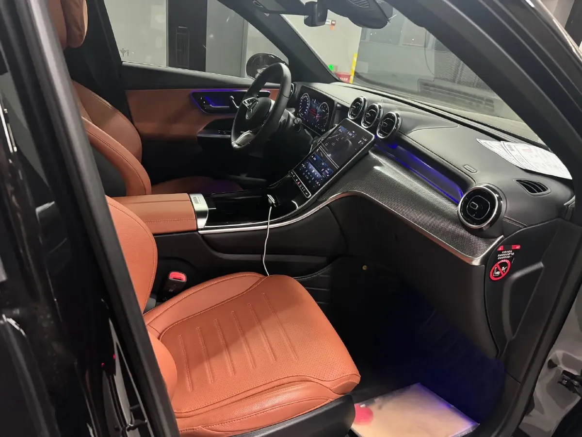 2024 Mercedes-Benz GLC Class 2.0T 204HP L4 9AT,autocango,china used car exporter,china ev exporter,chinese used car exporter,chinese used ev exporter