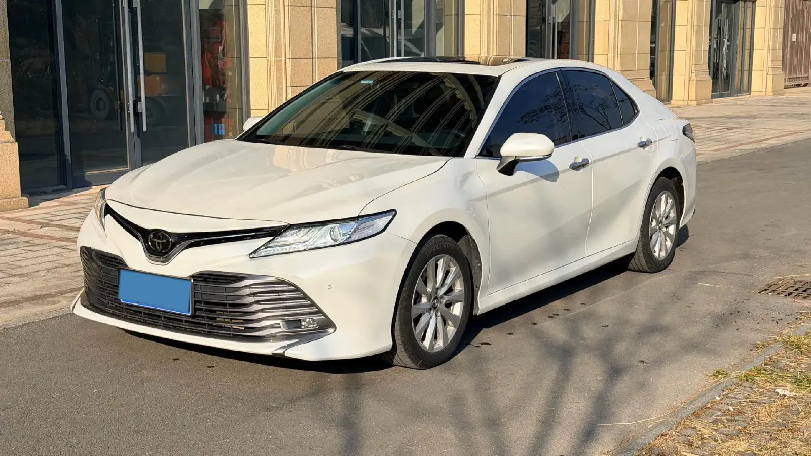 2019 Toyota Camry 2.0L 178HP L4 CVT