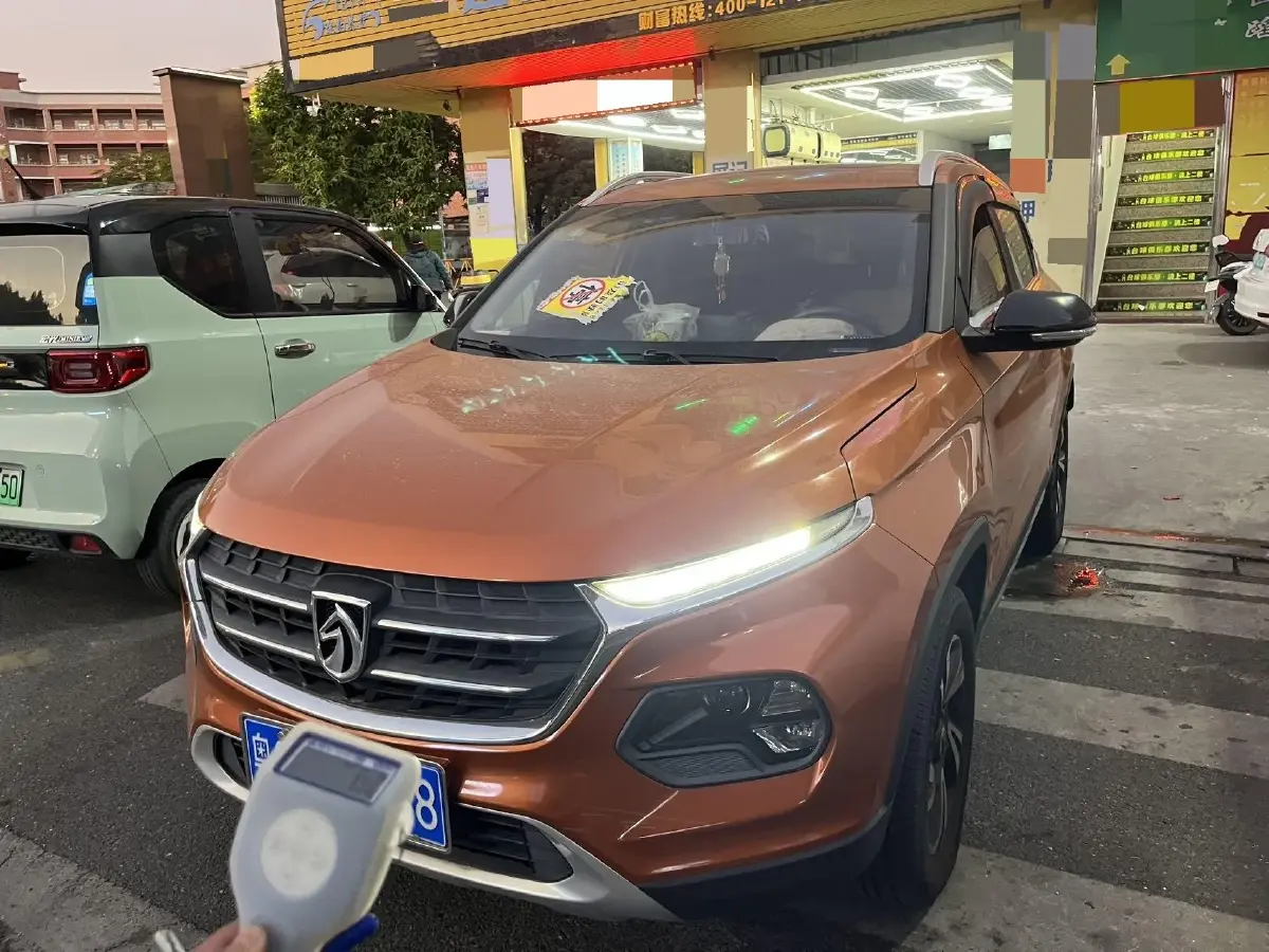2017 BaoJun 310W 1.5L 105HP L4 6MT