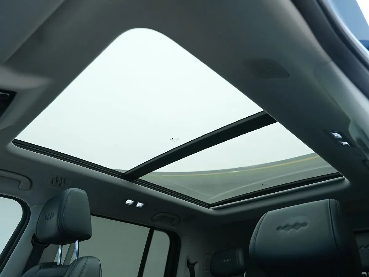 2023 FangChengBao Bao 5 1.5T 194HP L4 E-CVT PHEV 31.8KWH,autocango,china used car exporter,china ev exporter,chinese used car exporter,chinese used ev exporter