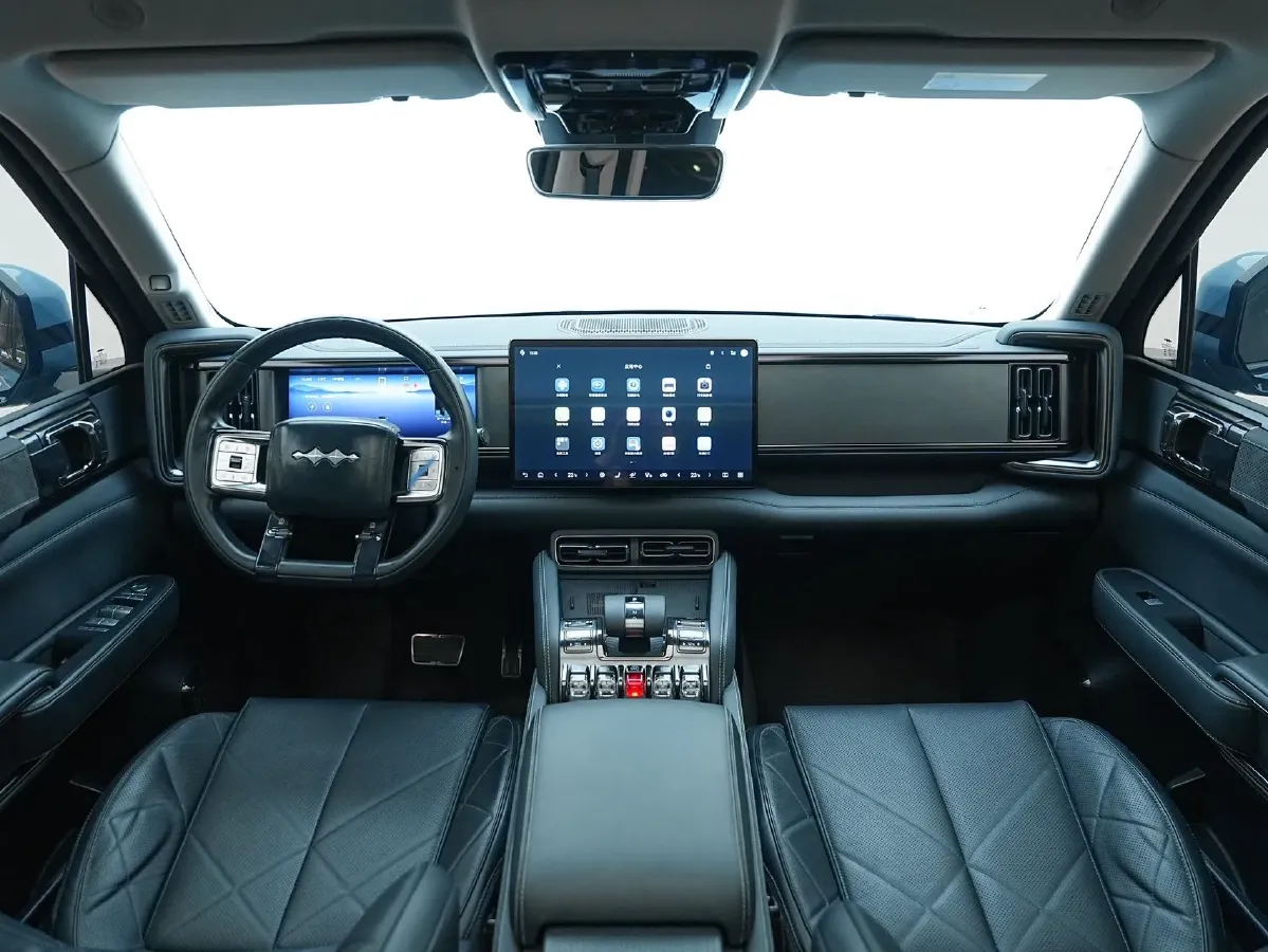 2023 FangChengBao Bao 5 1.5T 194HP L4 E-CVT PHEV 31.8KWH,autocango,china used car exporter,china ev exporter,chinese used car exporter,chinese used ev exporter