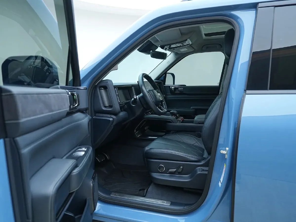 2023 FangChengBao Bao 5 1.5T 194HP L4 E-CVT PHEV 31.8KWH,autocango,china used car exporter,china ev exporter,chinese used car exporter,chinese used ev exporter