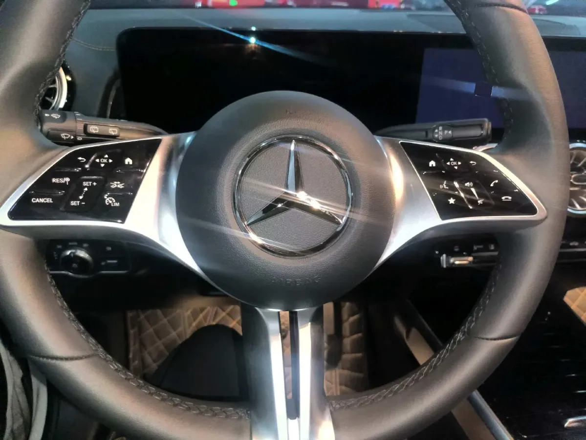 2025 Mercedes-Benz EQB Class BEV 73.5KWH,autocango,china used car exporter,china ev exporter,chinese used car exporter,chinese used ev exporter