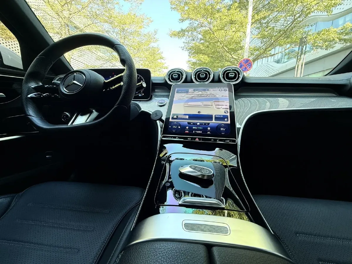 2022 Mercedes-Benz C Class 1.5T 204HP L4 9AT,autocango,china used car exporter,china ev exporter,chinese used car exporter,chinese used ev exporter