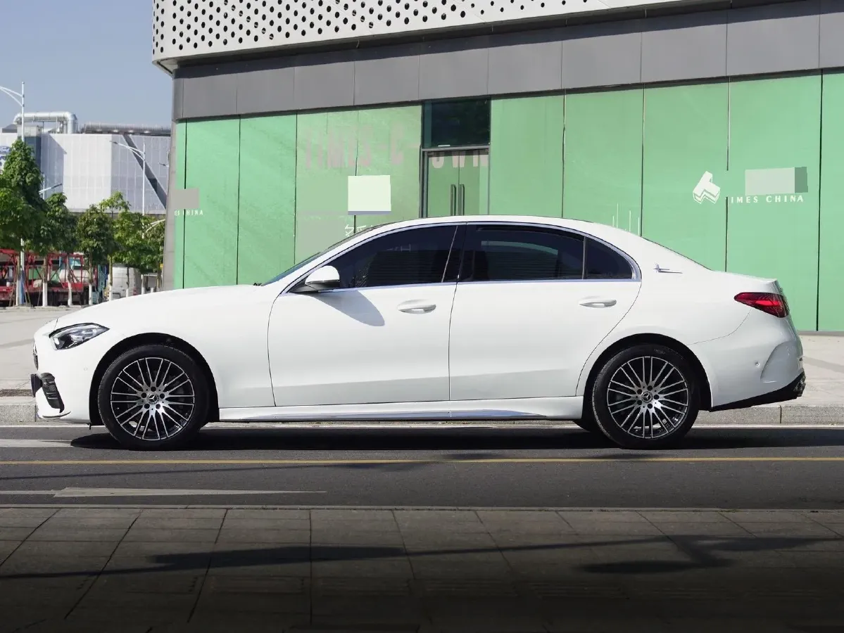 2022 Mercedes-Benz C Class 1.5T 204HP L4 9AT,autocango,china used car exporter,china ev exporter,chinese used car exporter,chinese used ev exporter