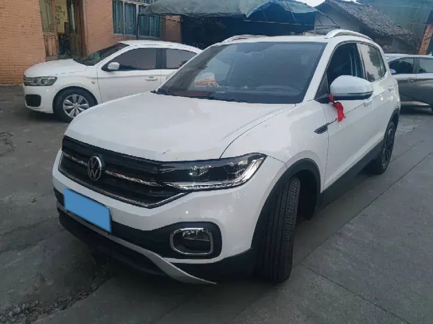 2021 Volkswagen Tacqua 1.5L 113HP L4 6AT