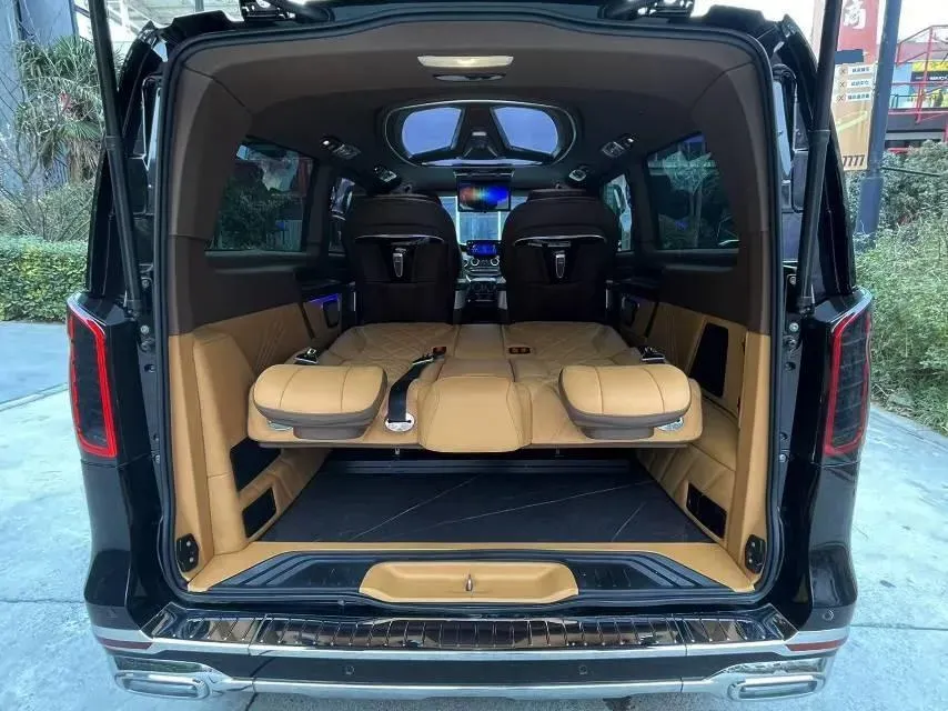 2023 Mercedes-Benz Vito 2.0T 211HP L4 9AT,autocango,china used car exporter,china ev exporter,chinese used car exporter,chinese used ev exporter