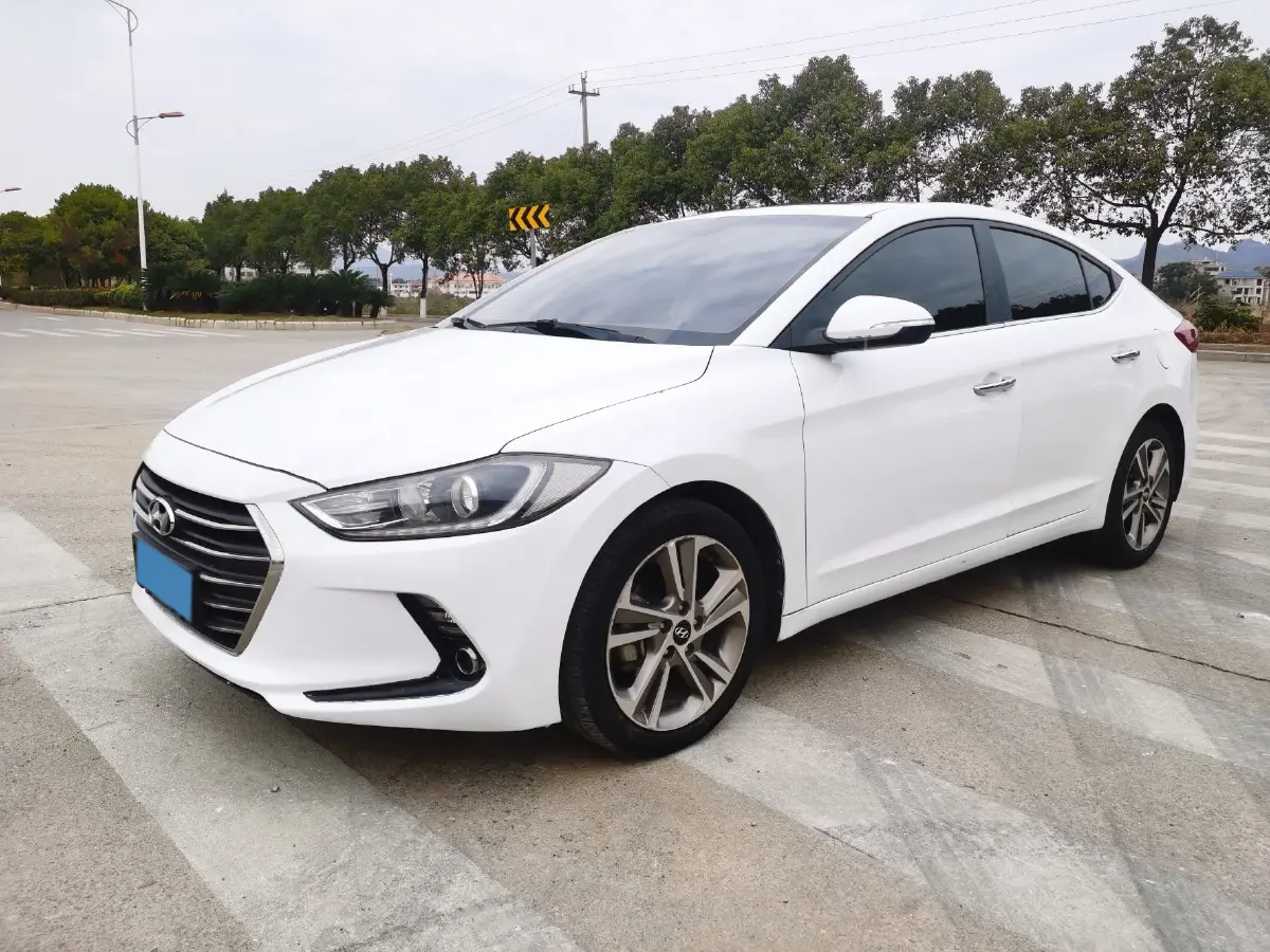 2016 Hyundai Elantra 1.6L 130HP L4 6AT