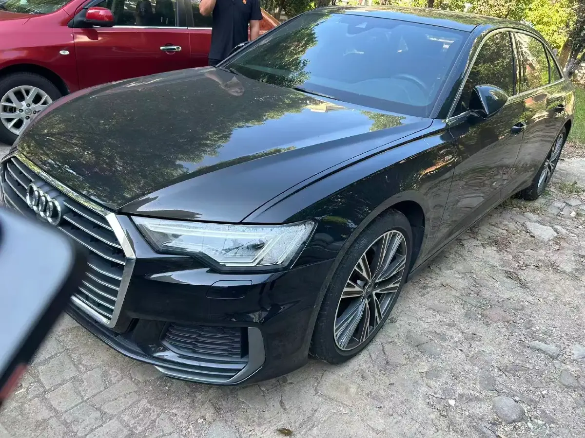 2022 Audi A6L 2.0T 224HP L4 7DCT