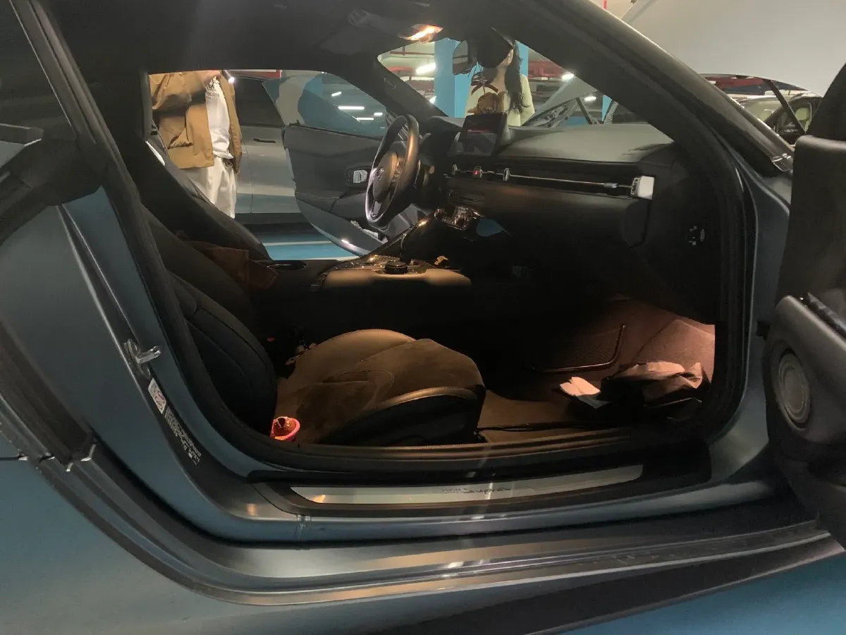 2022 Toyota Supra 3.0T 340HP L6 8AT,autocango,china used car exporter,china ev exporter,chinese used car exporter,chinese used ev exporter