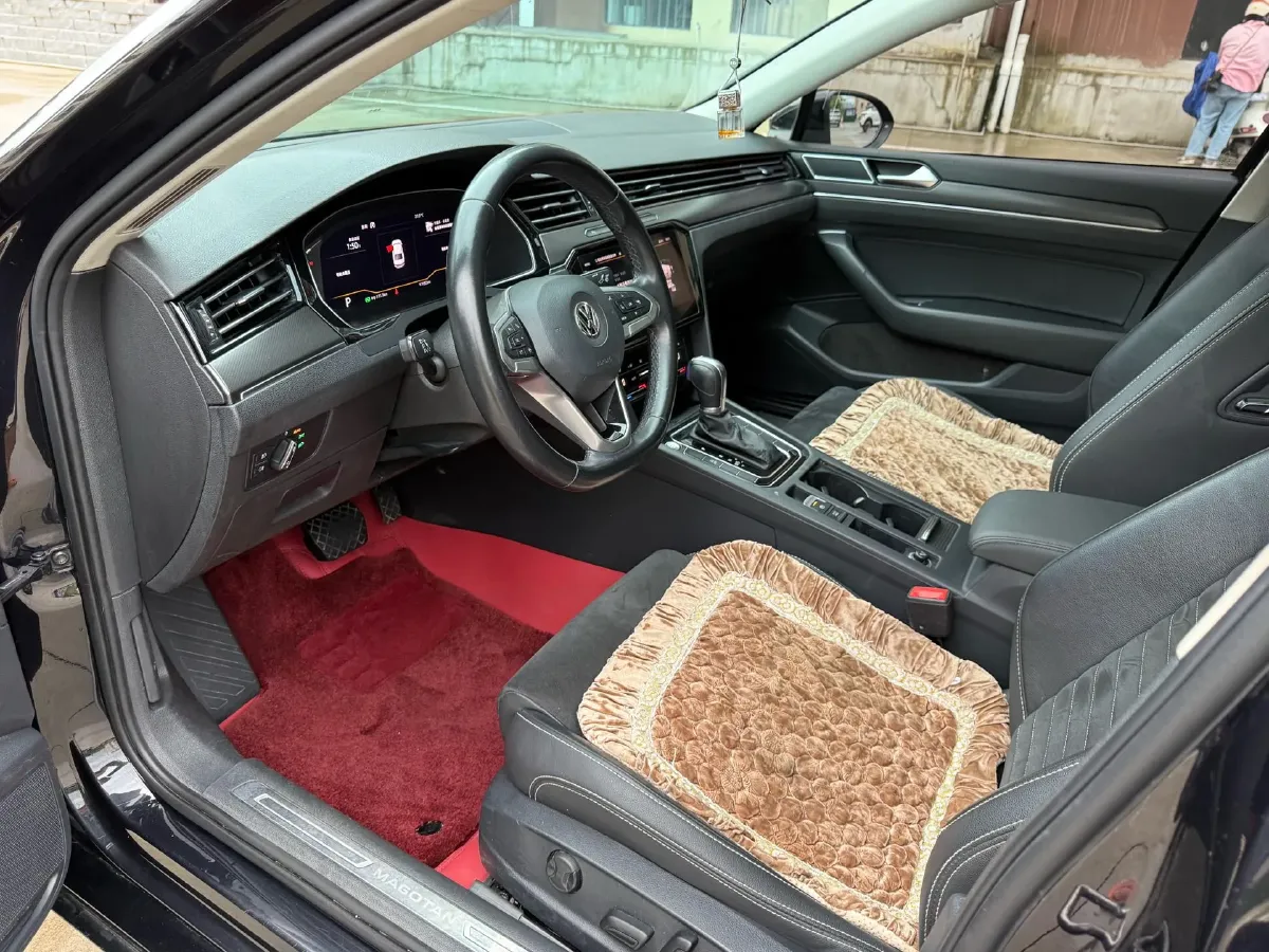 2020 Volkswagen Magotan 2.0T 186HP L4 7DCT,autocango,china used car exporter,china ev exporter,chinese used car exporter,chinese used ev exporter