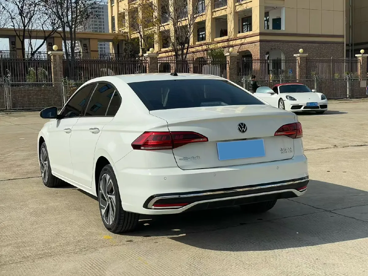 2024 Volkswagen Bora 1.2T 116HP L4 7DCT,autocango,china used car exporter,china ev exporter,chinese used car exporter,chinese used ev exporter