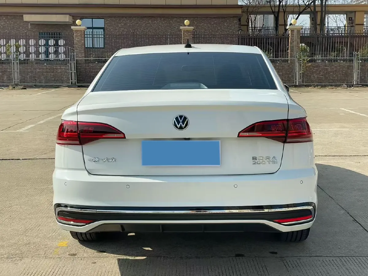2024 Volkswagen Bora 1.2T 116HP L4 7DCT,autocango,china used car exporter,china ev exporter,chinese used car exporter,chinese used ev exporter