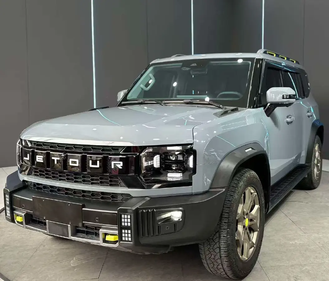 2023 Jetour Traveller 2.0T 254HP L4 8AT