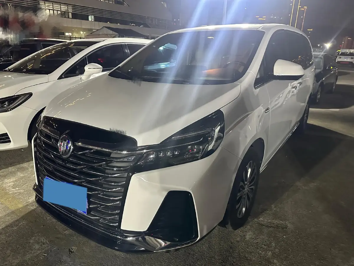 2023 Buick GL8 2.0T 237HP L4 9AT