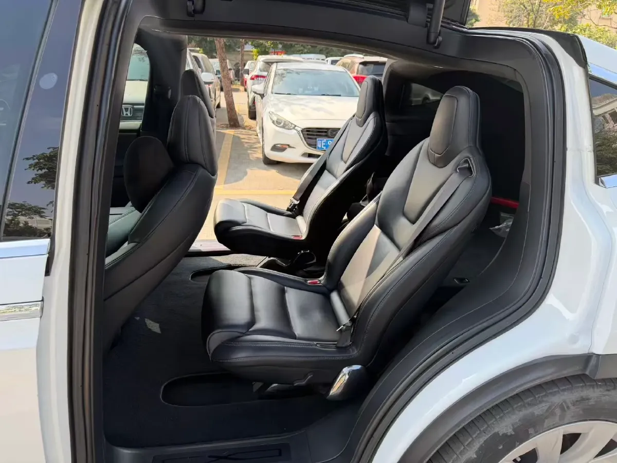 2019 Tesla Model X BEV 100KWH,autocango,china used car exporter,china ev exporter,chinese used car exporter,chinese used ev exporter