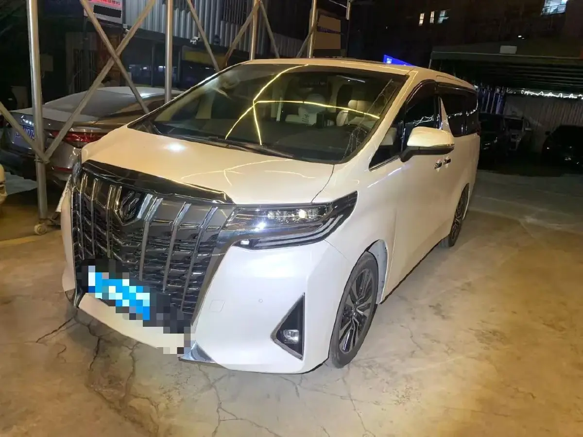 2018 Toyota Alphard 3.5L 301HP V6 8AT
