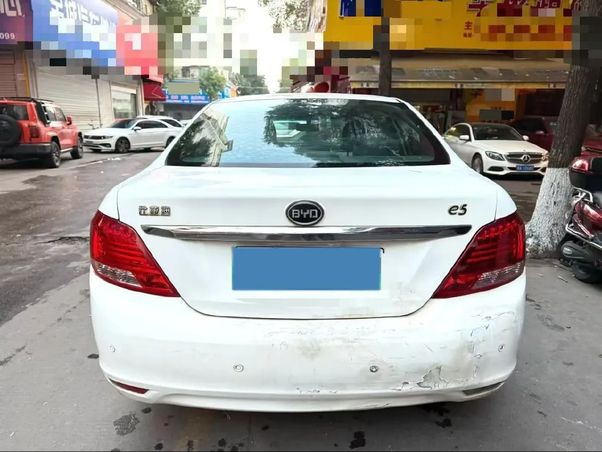 2018 BYD e5 BEV 60.48KWH,autocango,china used car exporter,china ev exporter,chinese used car exporter,chinese used ev exporter