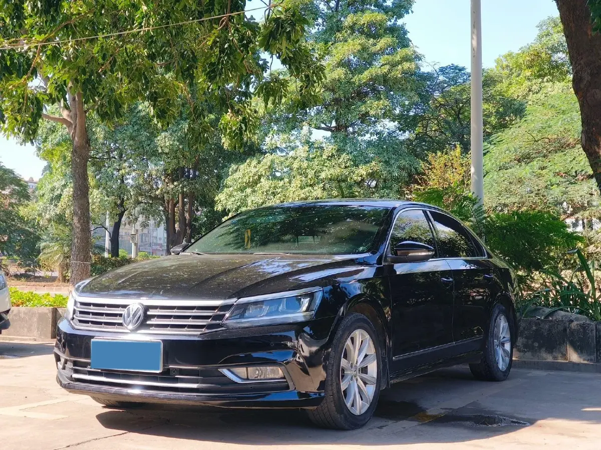 2017 Volkswagen Passat 1.4T 150HP L4 7DCT