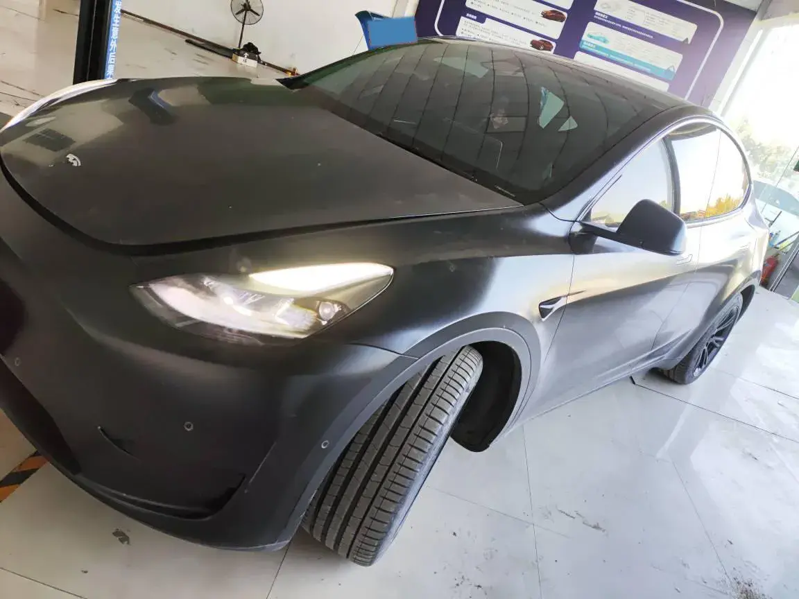 2022 Tesla Model Y BEV 60KWH