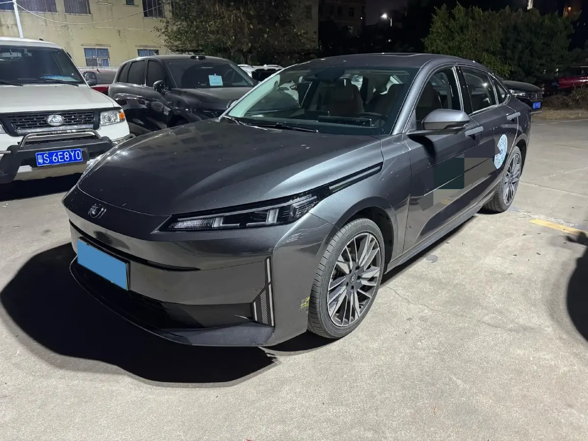 2024 ChangAn QiYuan A05 1.5L 110HP L4 E-CVT PHEV 18.99KWH