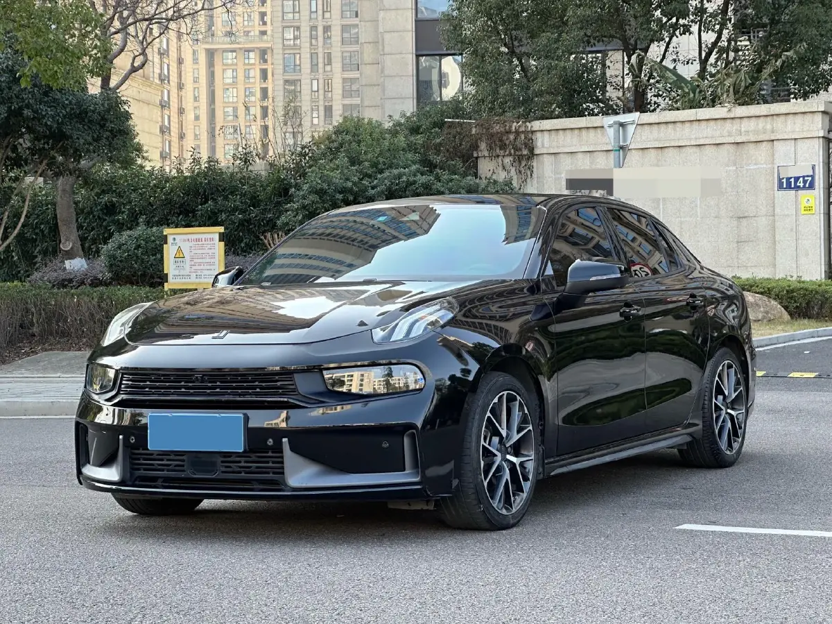 2021 LYNK&CO 03 2.0T 190HP L4 6AT