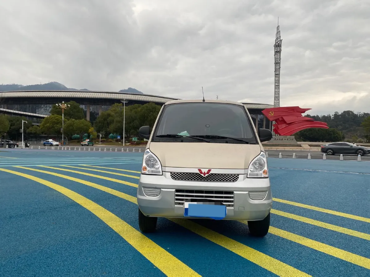 2021 ChangAn KuaYue KuaYueZhe D5 1.6L 122HP L4 5MT,autocango,china used car exporter,china ev exporter,chinese used car exporter,chinese used ev exporter