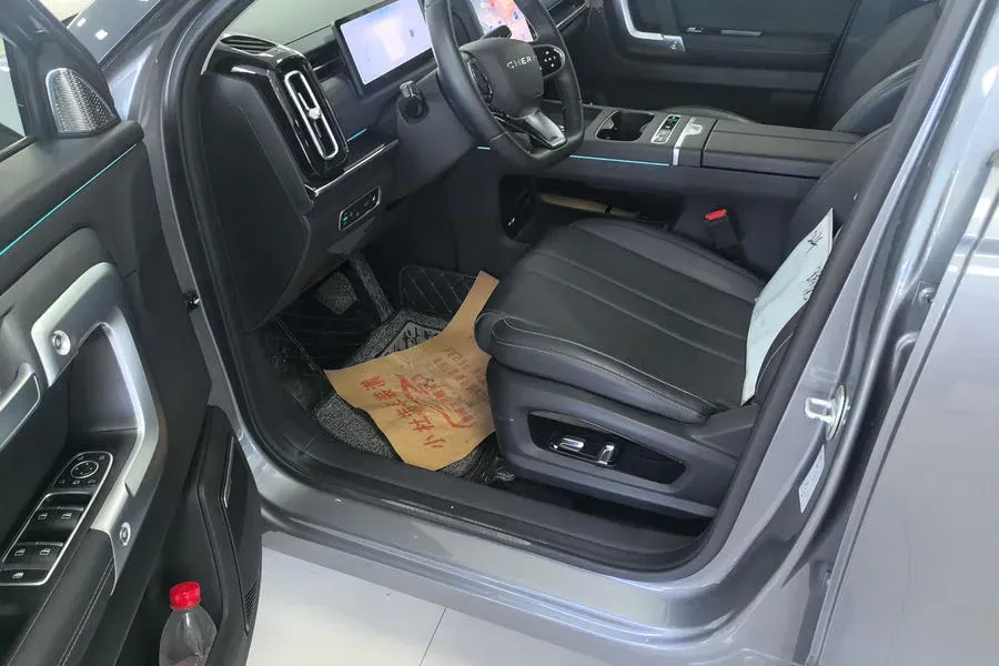 2025 Chery Tiggo7 C-DM 1.5T 156HP L4 DHT PHEV,autocango,china used car exporter,china ev exporter,chinese used car exporter,chinese used ev exporter