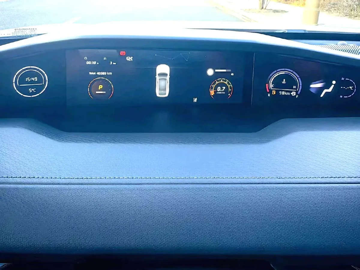 2022 ChangAn UNI-V 1.5T 188HP L4 7DCT,autocango,china used car exporter,china ev exporter,chinese used car exporter,chinese used ev exporter