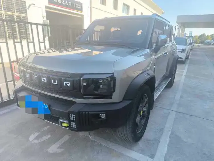 2023 Jetour Traveller 2.0T 254HP L4 7DCT