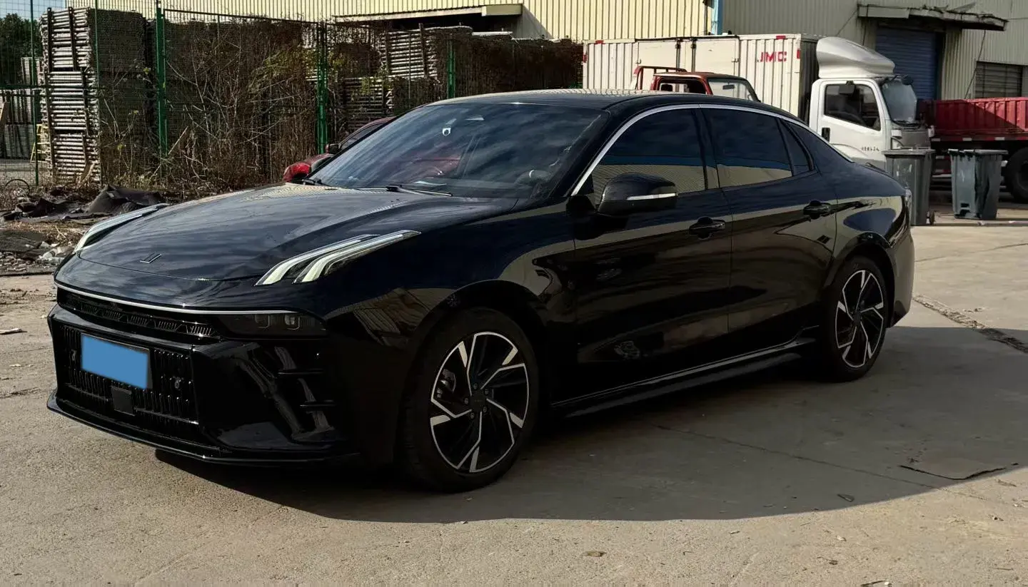 2023 LYNK&CO 03 2.0T 254HP L4 7DCT