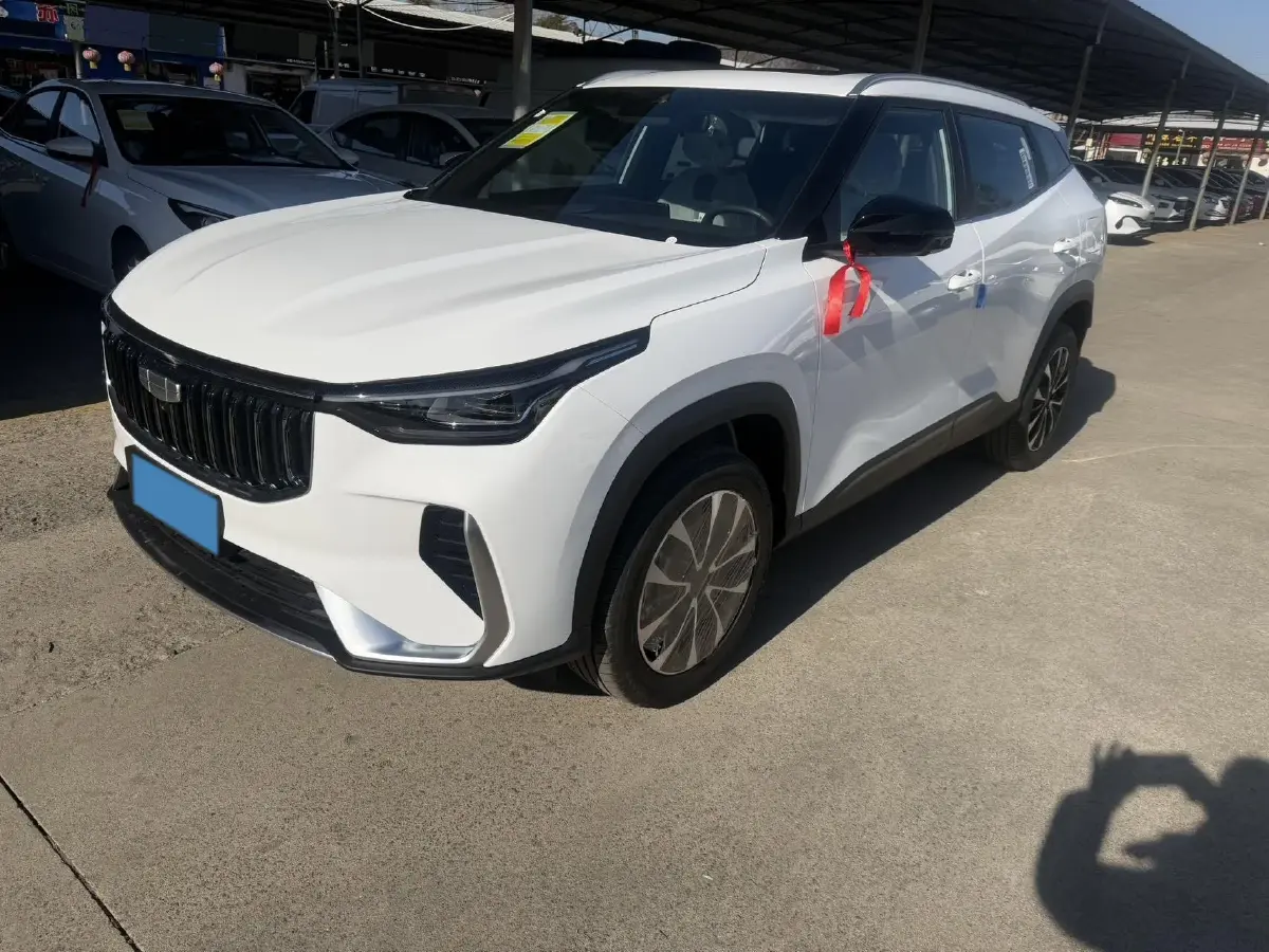 2026 Geely Azkarra 1.5T 181HP L4 7DCT