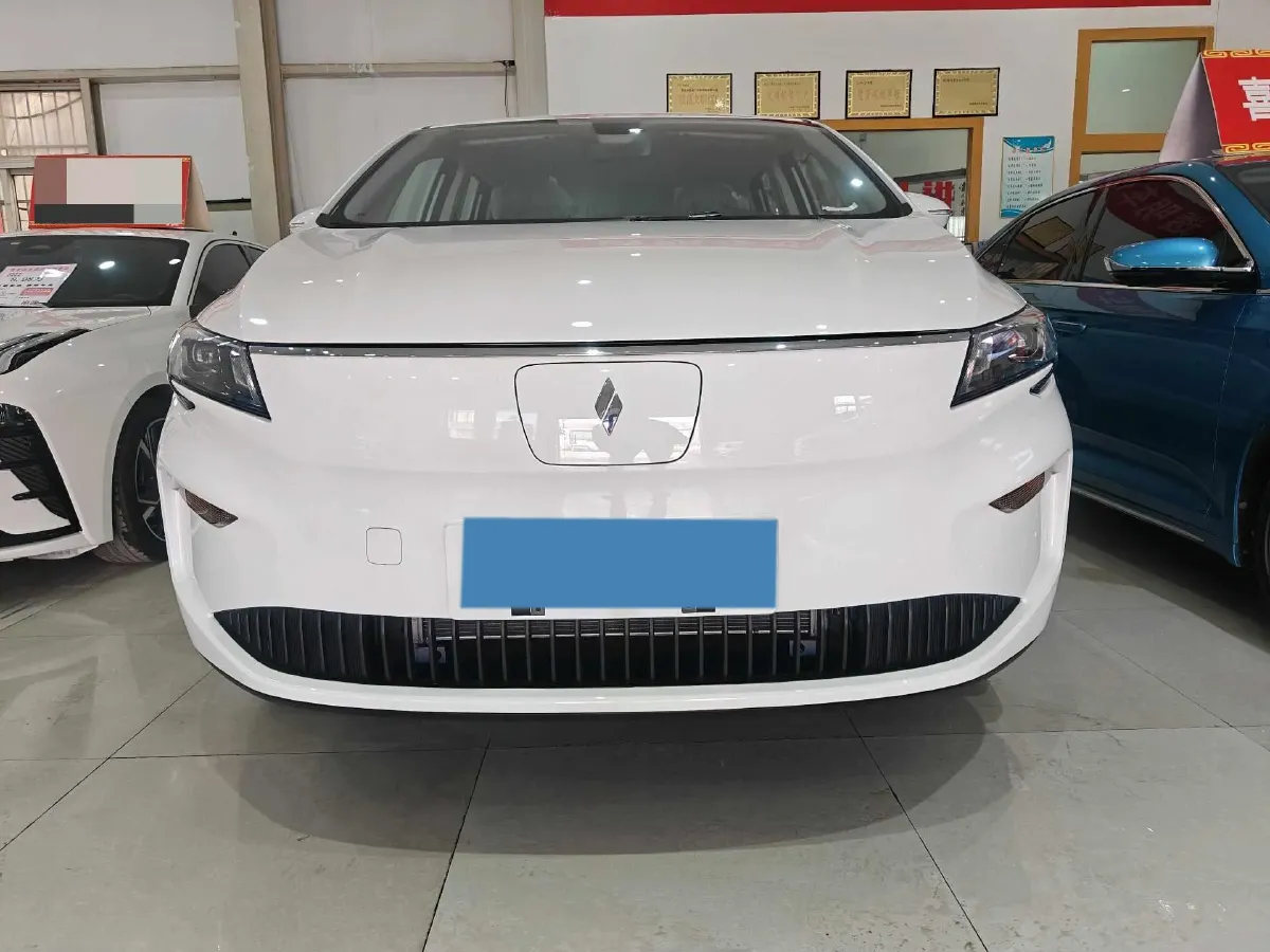 2025 Livan 8 BEV 50.4KWH,autocango,china used car exporter,china ev exporter,chinese used car exporter,chinese used ev exporter