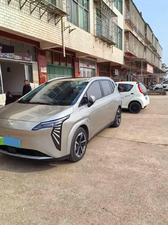 2023 Aion Y BEV 61.7KWH