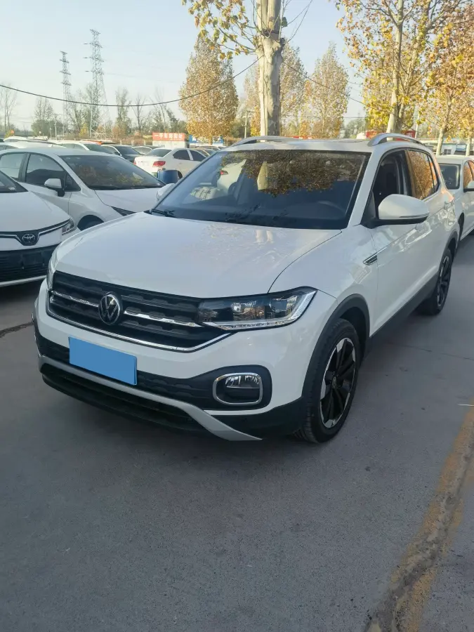 2023 Volkswagen Tacqua 1.2T 116HP L4 7DCT
