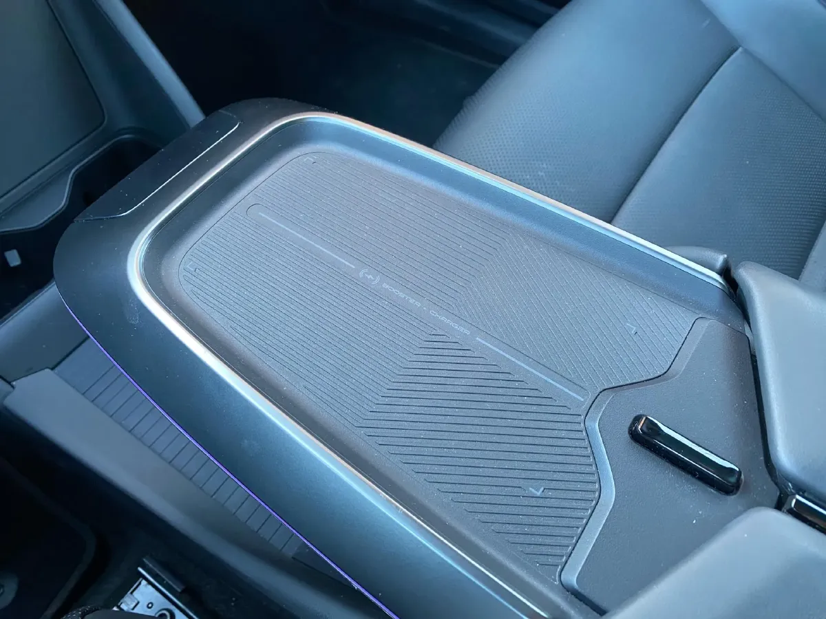 2025 JiYue 01 BEV 100KWH,autocango,china used car exporter,china ev exporter,chinese used car exporter,chinese used ev exporter