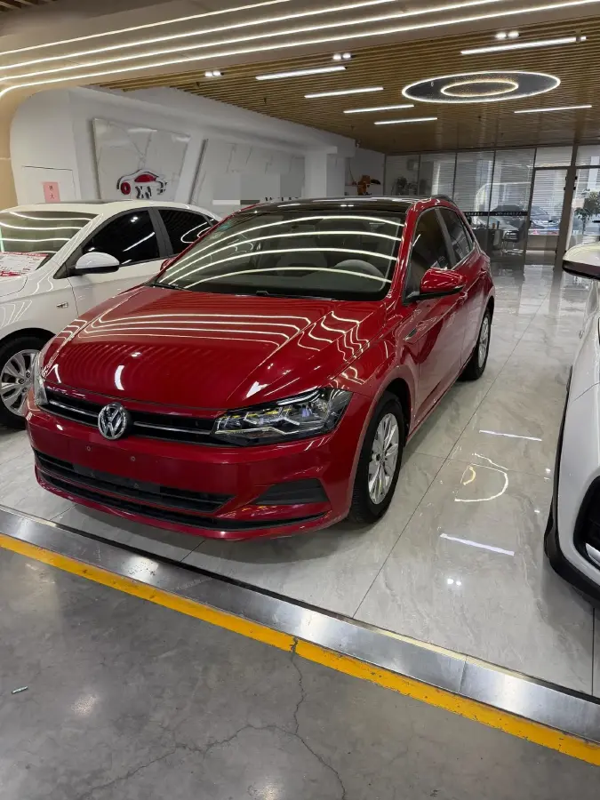 2019 Volkswagen Polo 1.5L 113HP L4 6AT