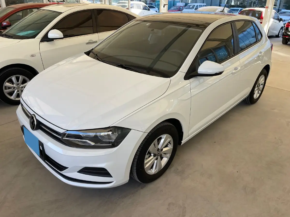 2023 Volkswagen Polo 1.5L 110HP L4 6AT